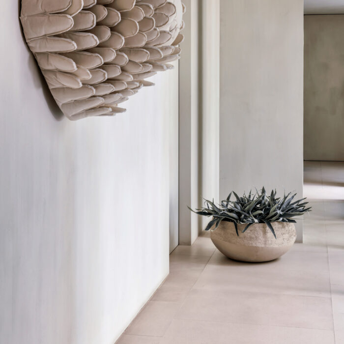 Atlantis Natural Outdoor Planter - Image 4