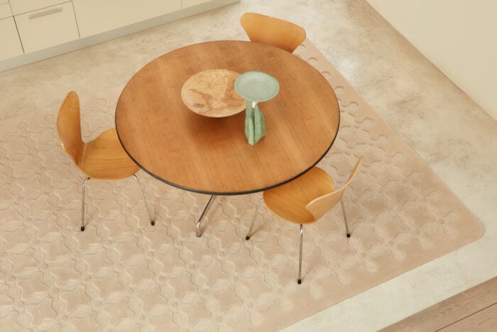 Criss Cross Rug - Image 4