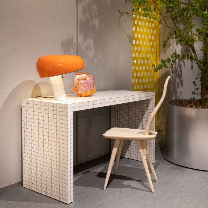 Quederna Writing Desk - Image 4
