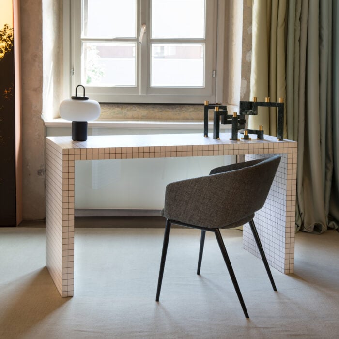 Quederna Writing Desk - Image 5