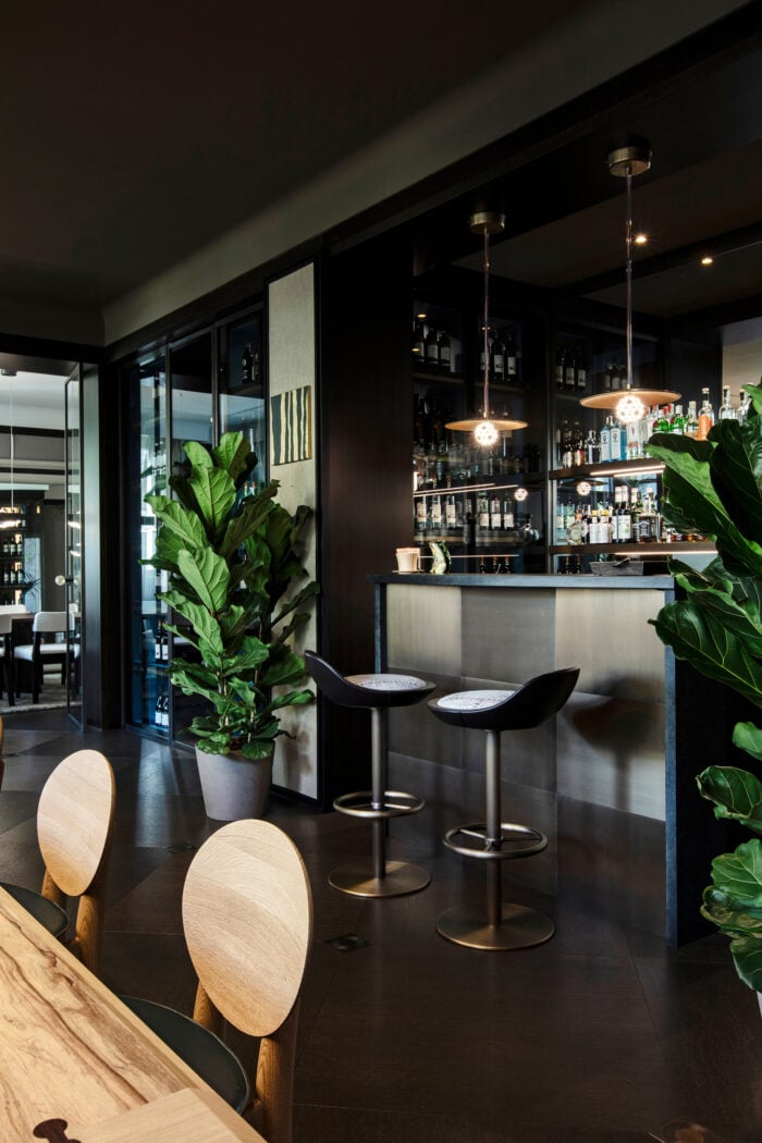 Daiquiri Bar Stool - Image 3