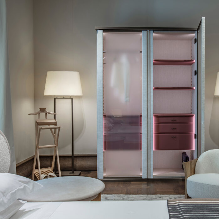 Glamour Bed Side Table - Image 3