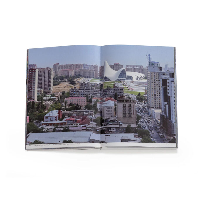 Iwan Baan: Moments in Architecture Kitap - Görsel 3