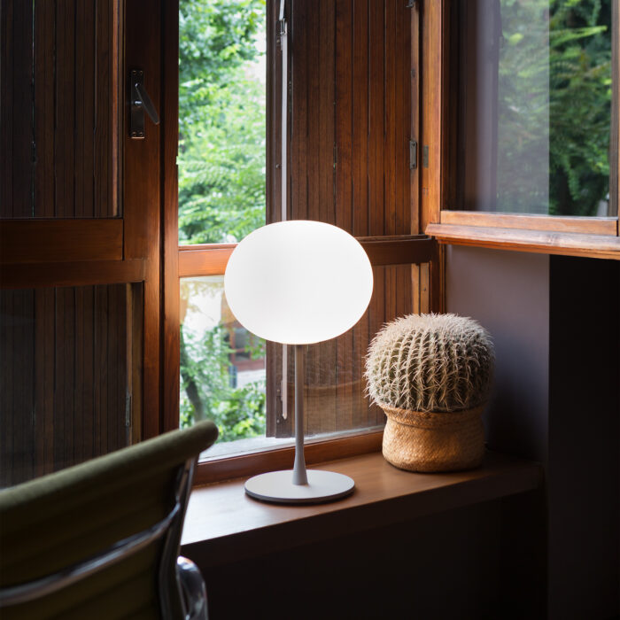 Glo-Ball Table Lamp - Image 4