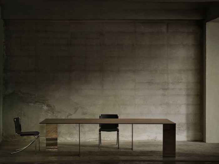 Axis Table - Image 3