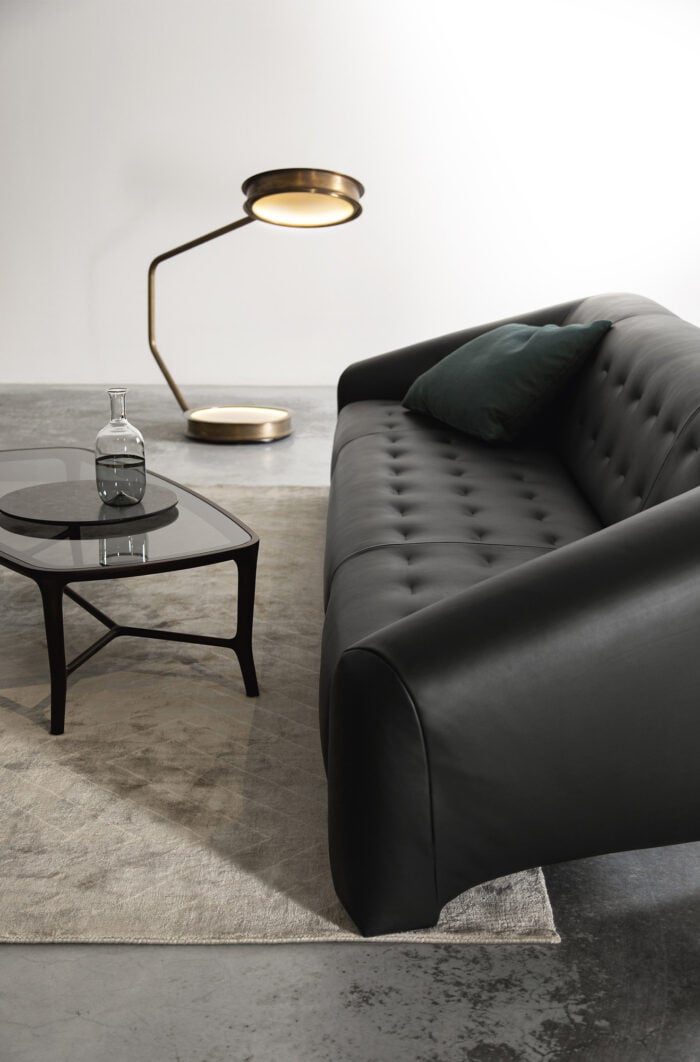 DC 230/DC 300 Sofa - Image 2