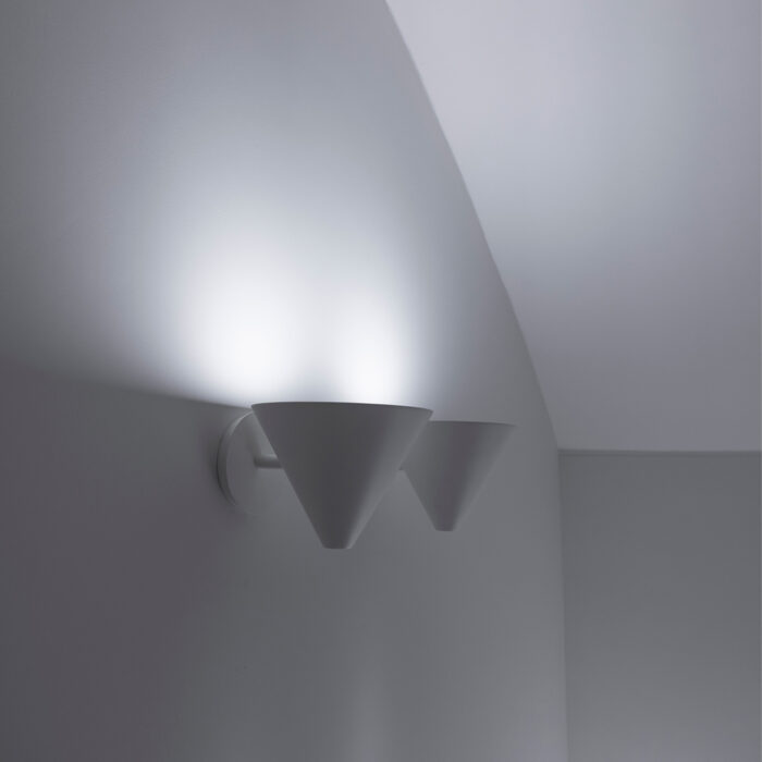 Viceversa Wall Lamp - Image 3