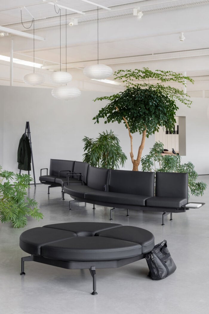 Soft Wait Sofa - Image 3