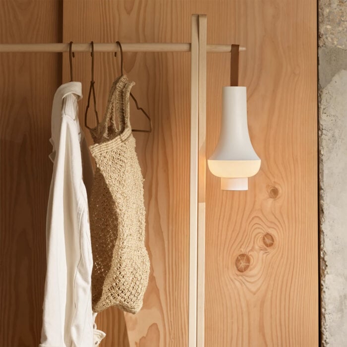 Tomoshi Portable Lighting - Image 2
