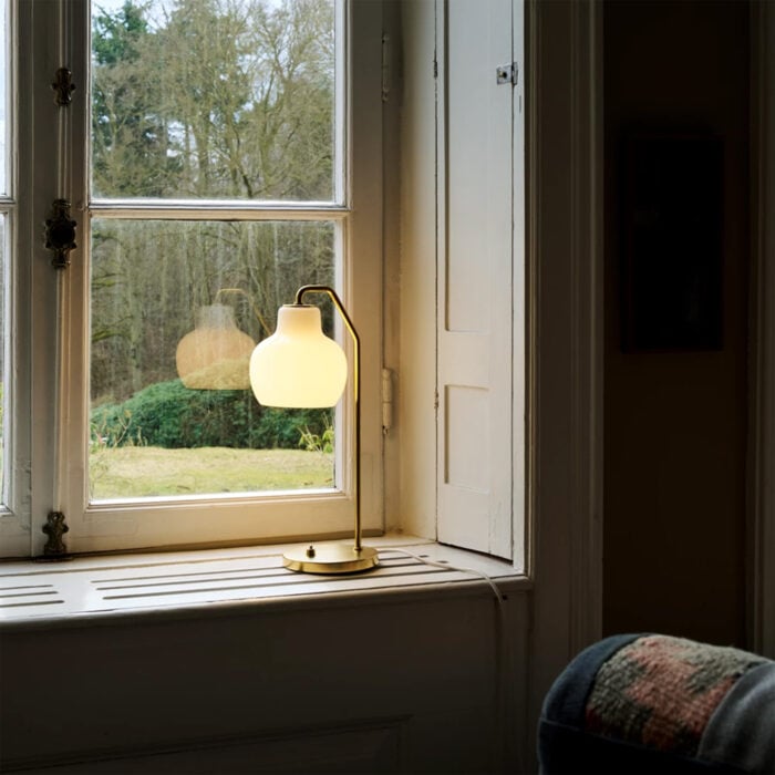 VL Ring Crown Table Lamp - Image 2