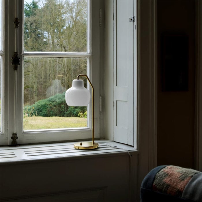 VL Ring Crown Table Lamp - Image 5