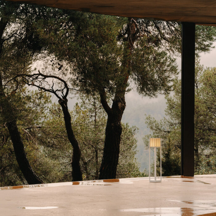 Shiro 17 Outdoor Floor Lamp - Image 3