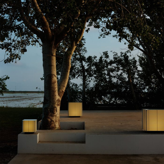 Shiro Outdoor Floor Lamp - Image 2
